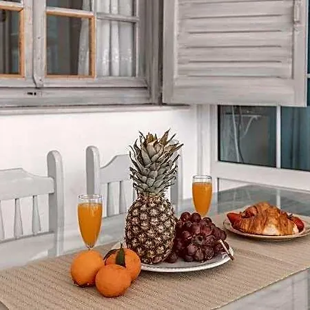 Dibellee Mykonos By Melesio Hospitality Hotel